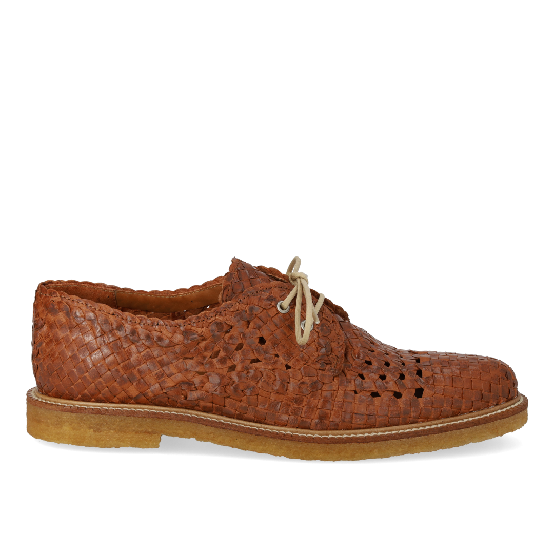 Handgeflochtene Schnürschuhe