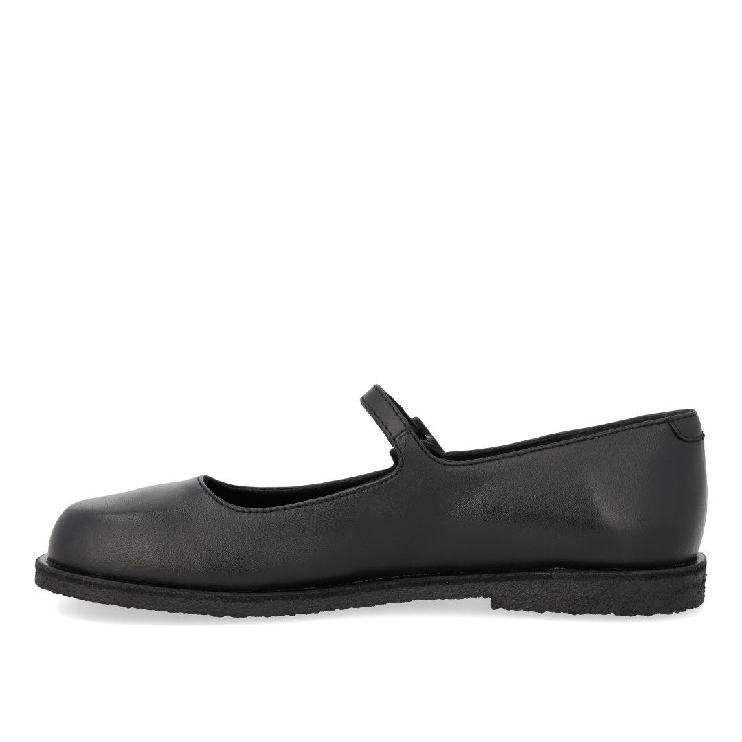 Ballerina mit breiter Passform