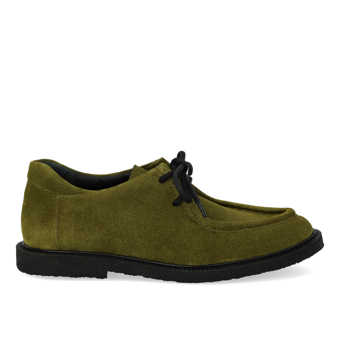 Schnürschuhe