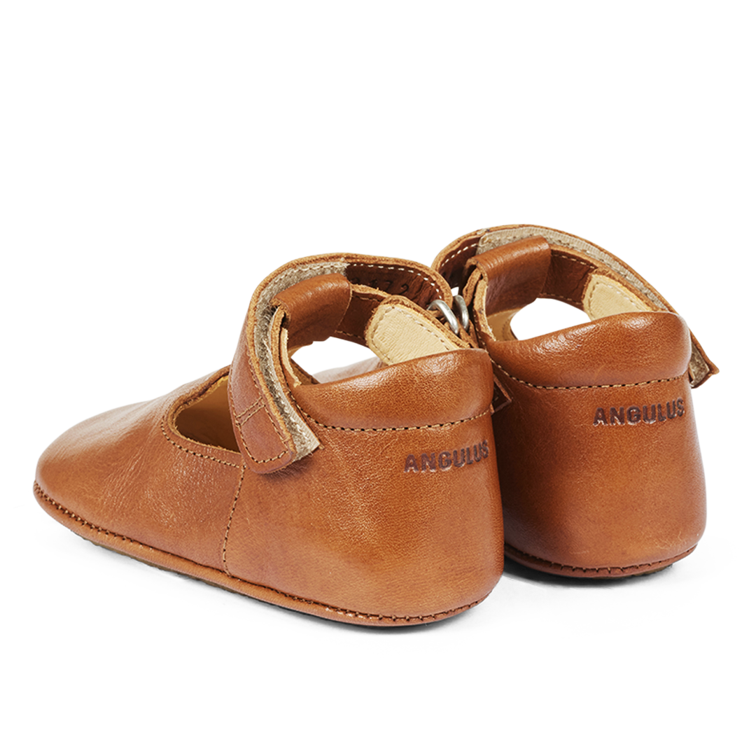 Lauflernschuh mit Herz und Klettverschluss