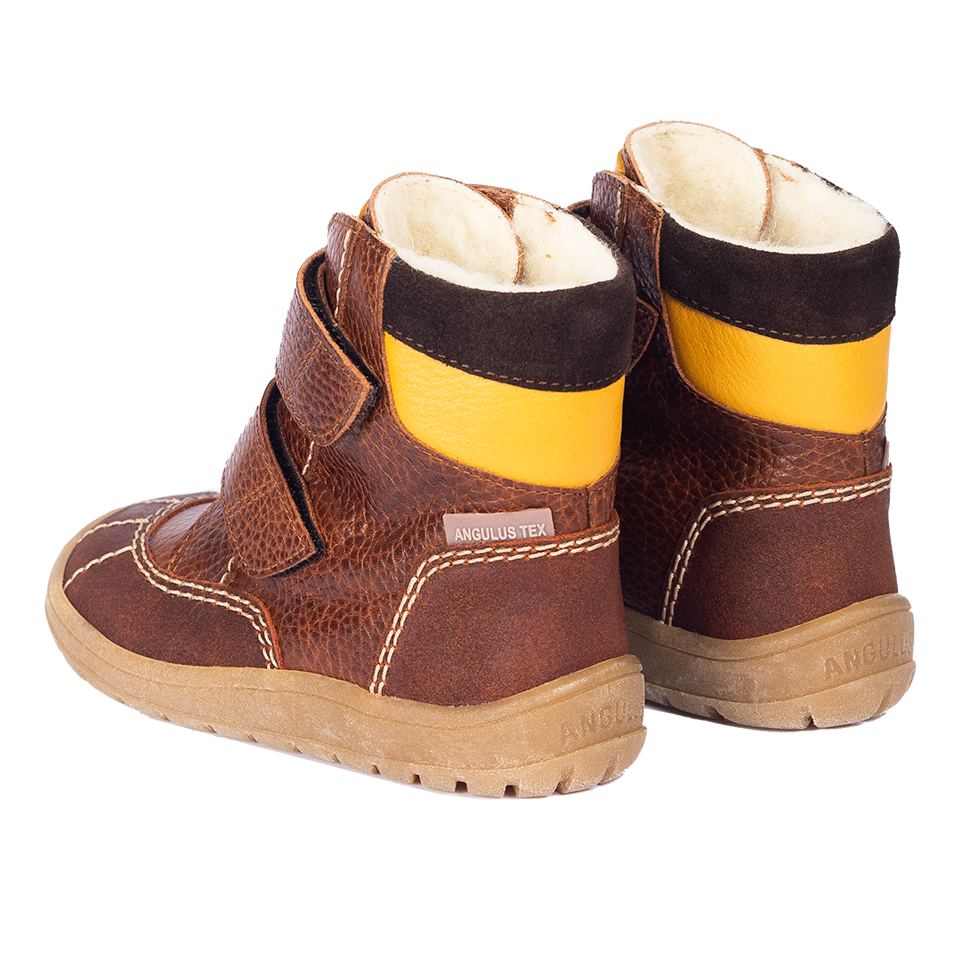 TEX-Stiefel mit dekorativen Kontrastnähten