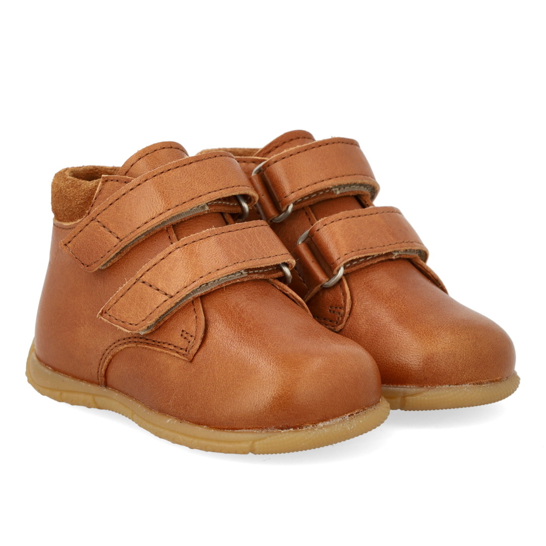 Der erste Schuh