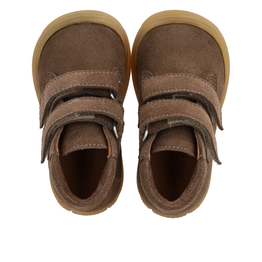 Der erste Schuh