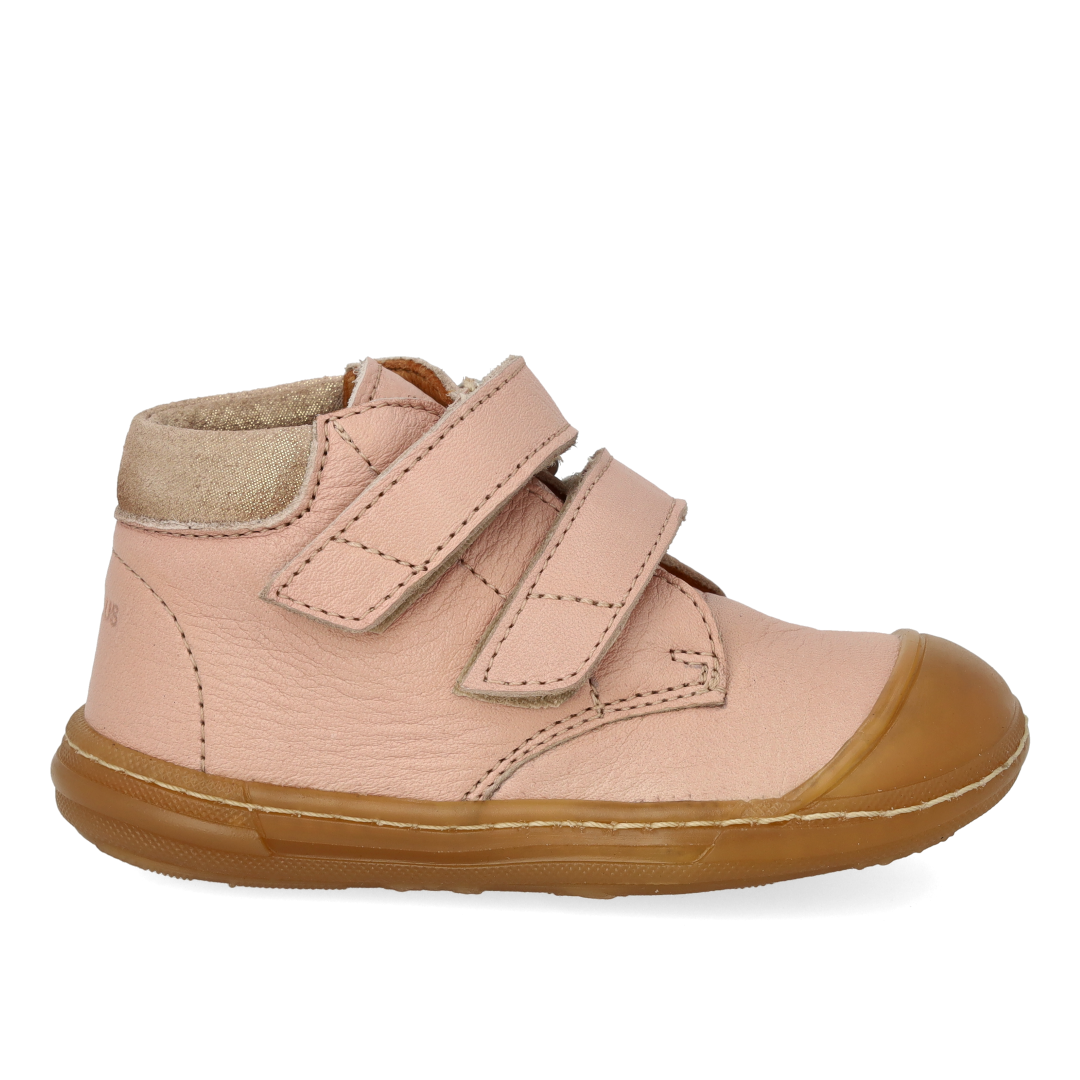 Der erste Schuh mit Zehenschutz