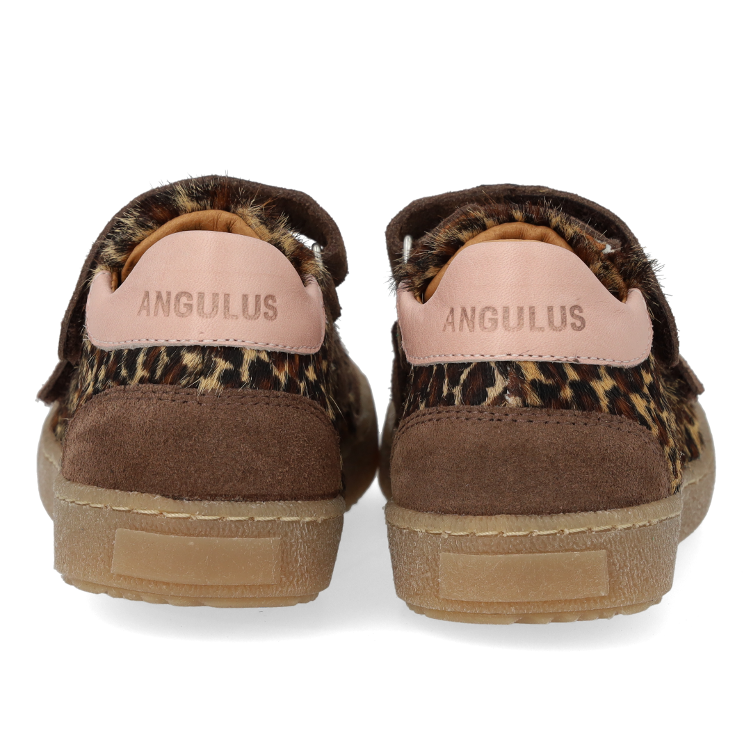 Court-Style Sneaker mit Ponyfell