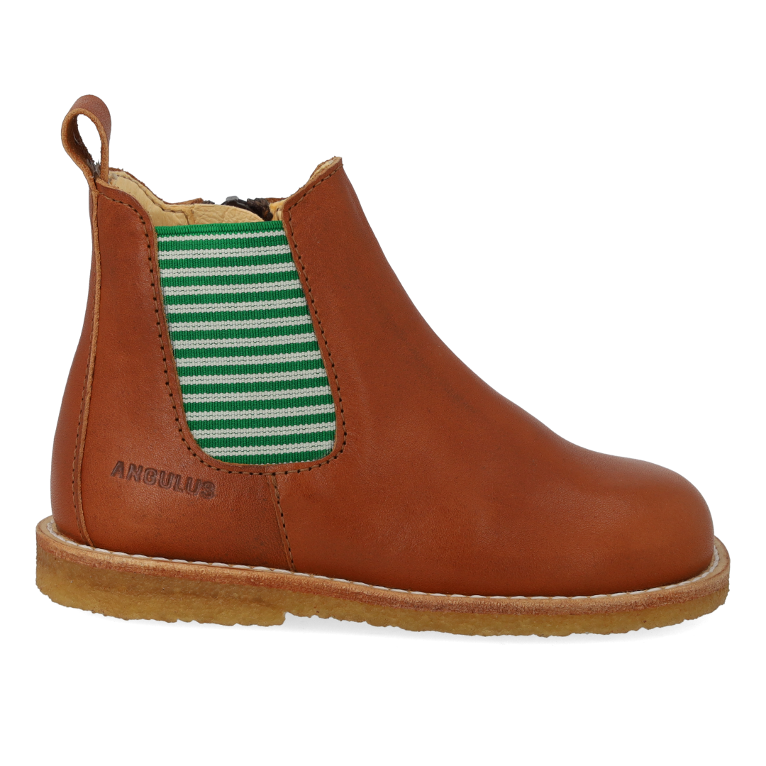 Klassischer Chelsea-Stiefel mit Elastikeinsatz und Reißverschluss