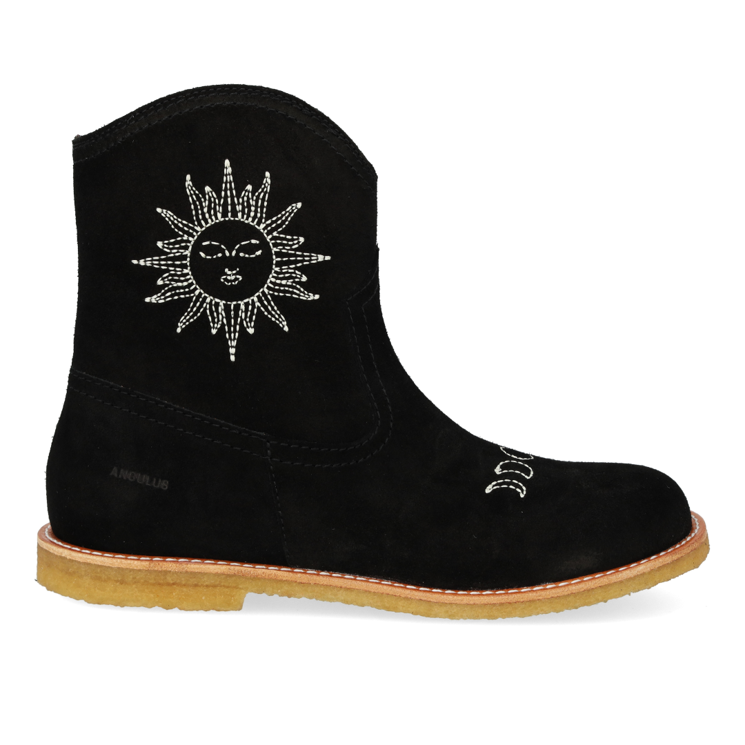 Cowboystiefel mit Sonnen- und Mondstickerei