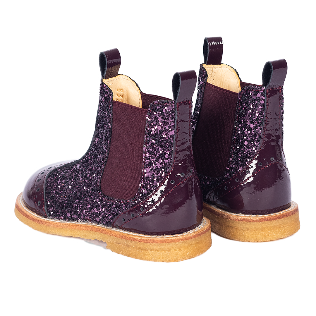Chelsea-Stiefel mit Glitzer und Brogue-Details