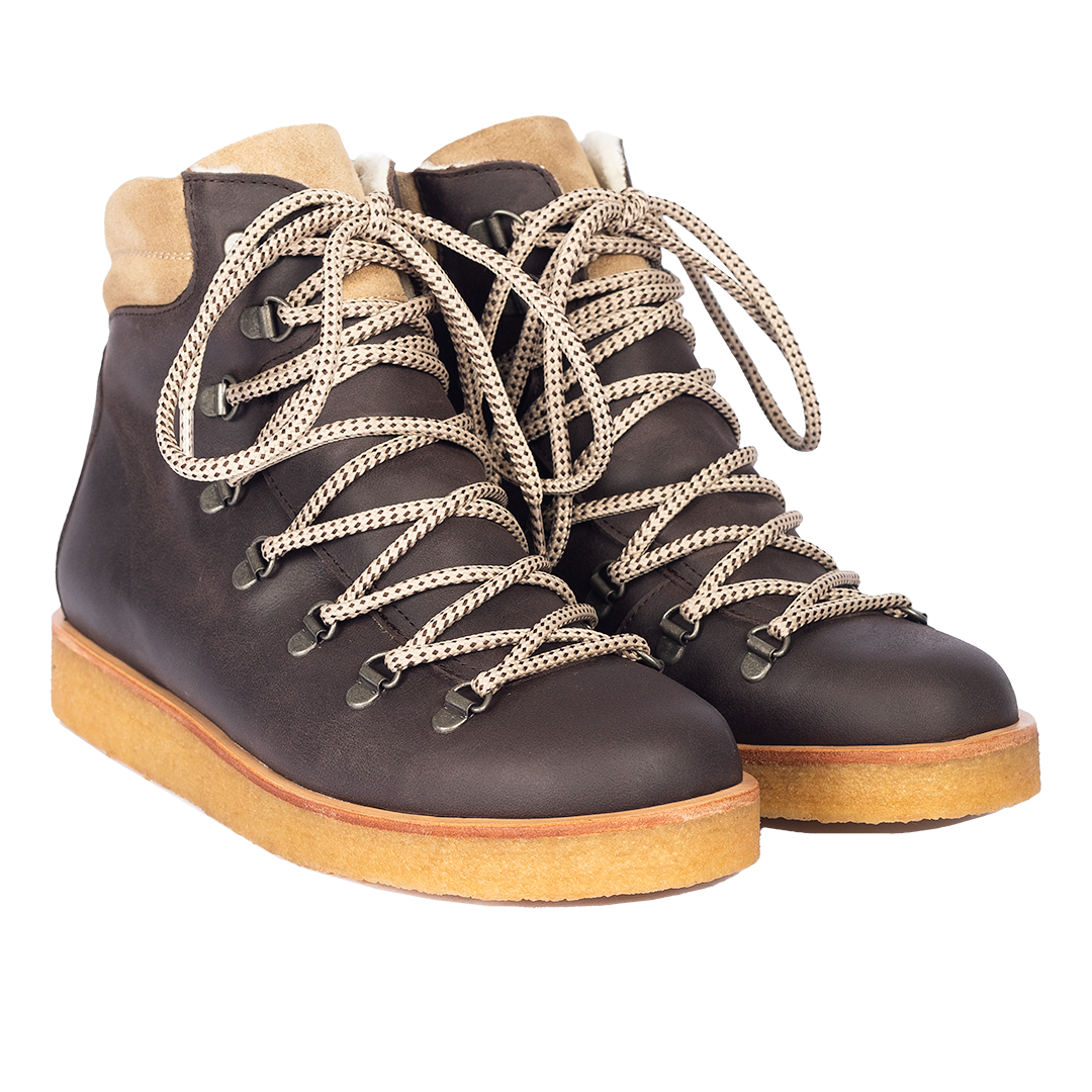 Stiefel mit Wollfutter und Schnürung