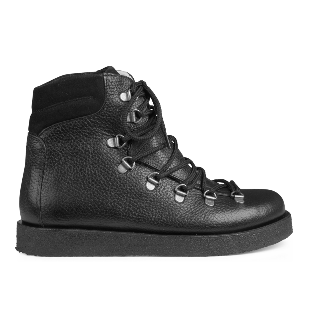 Stiefel mit Wollfutter, Schnürsenkel und Schnürhaken