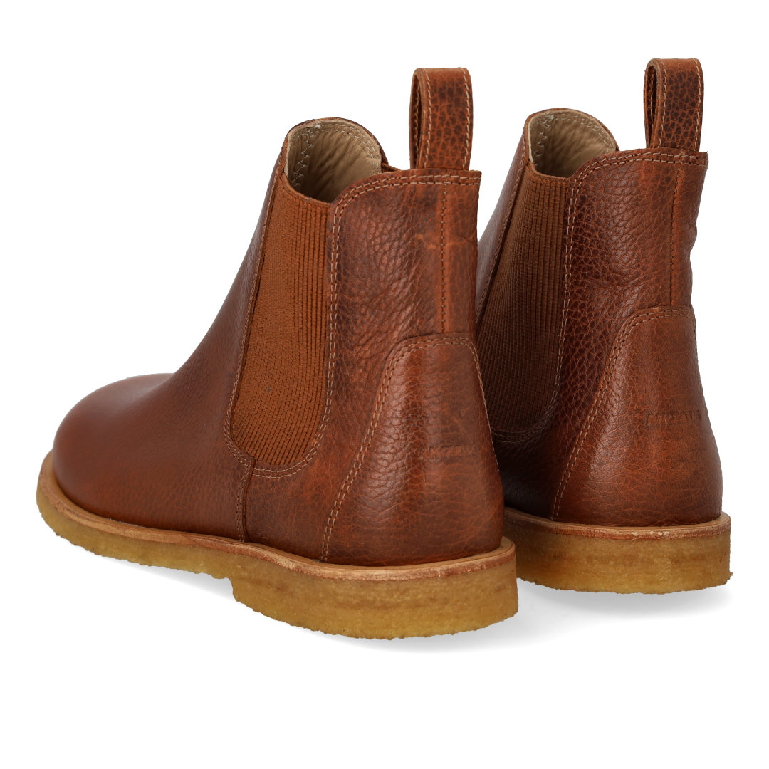 Chelsea-Stiefel mit Elastikeinsatz und weiter Passform