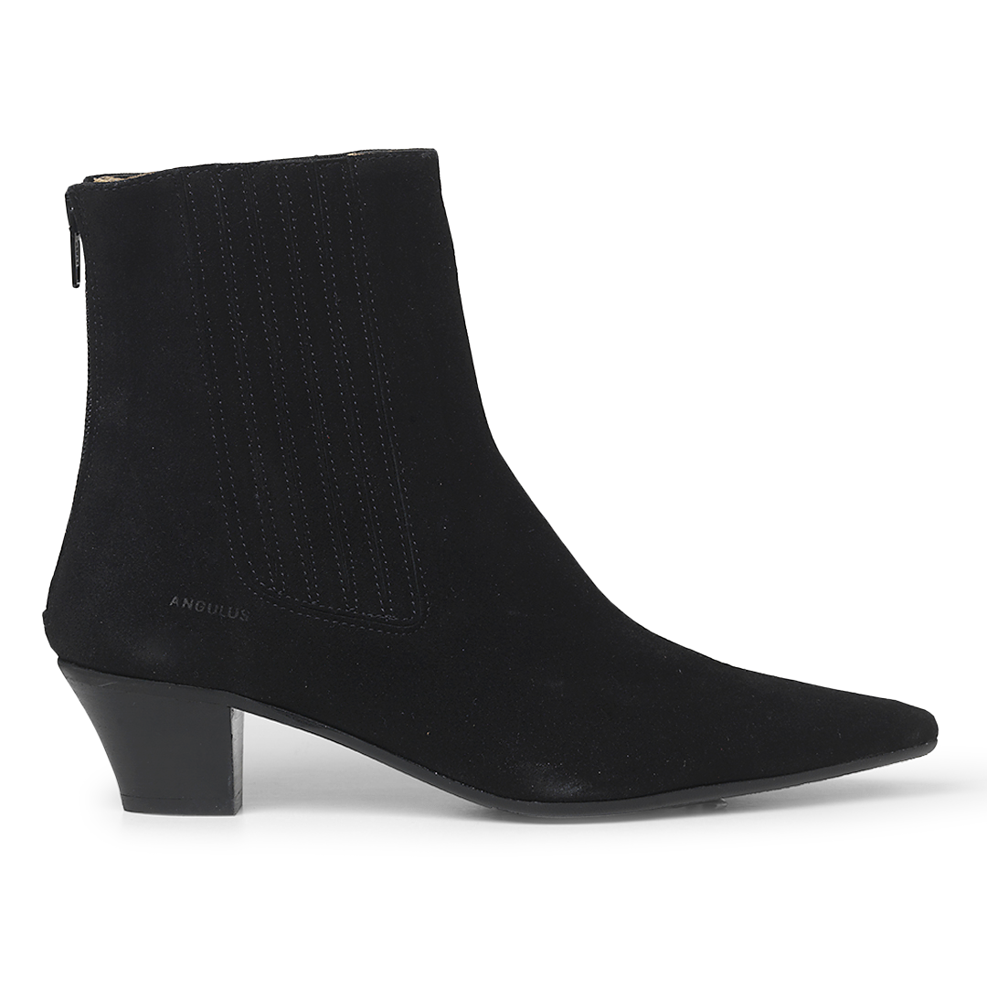 Stiefel mit Reißverschluss