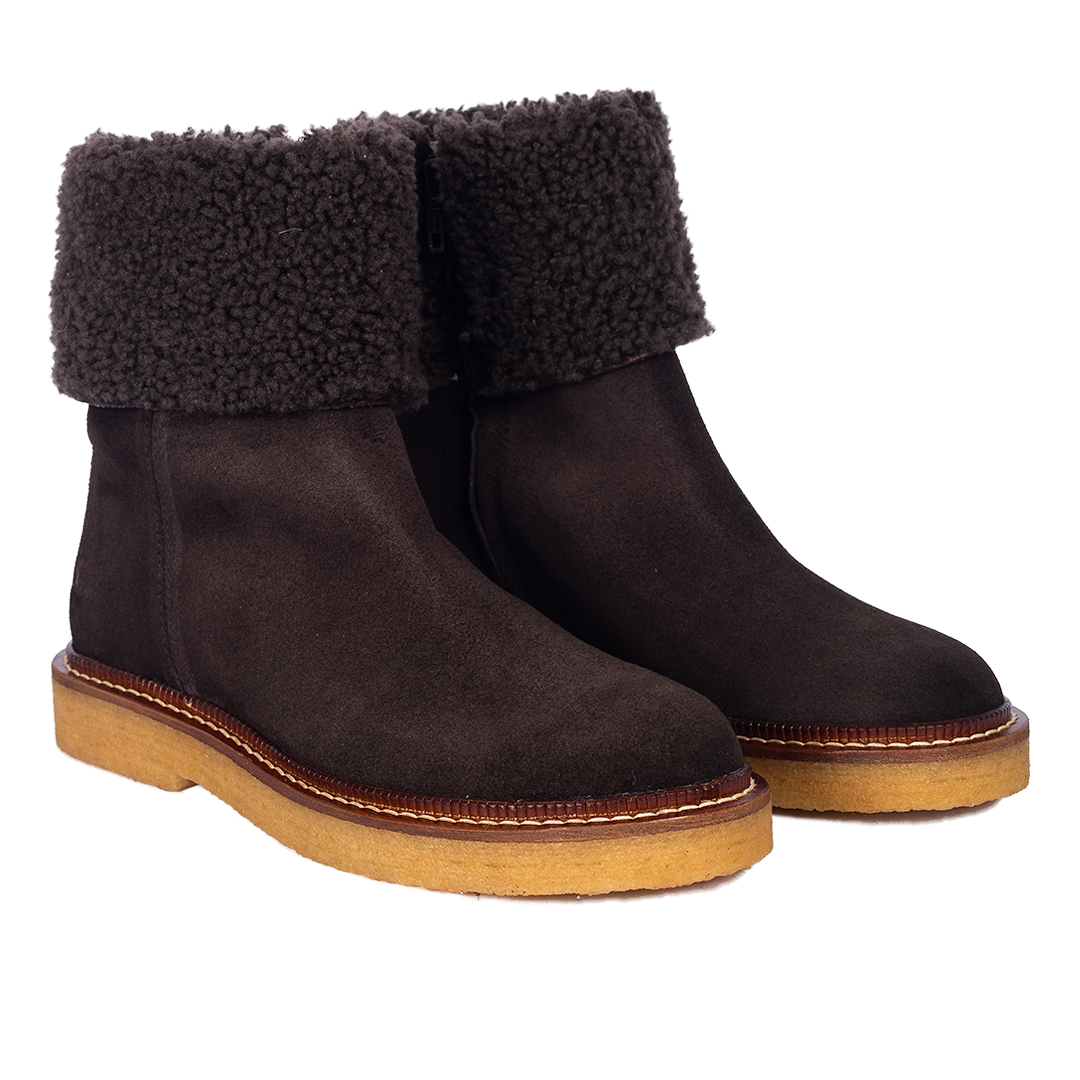 Wildlederstiefel mit weichem Lammwollfutter