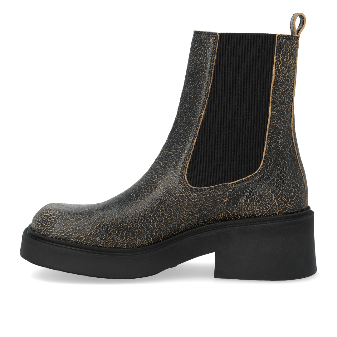 Stiefel mit Gummizug