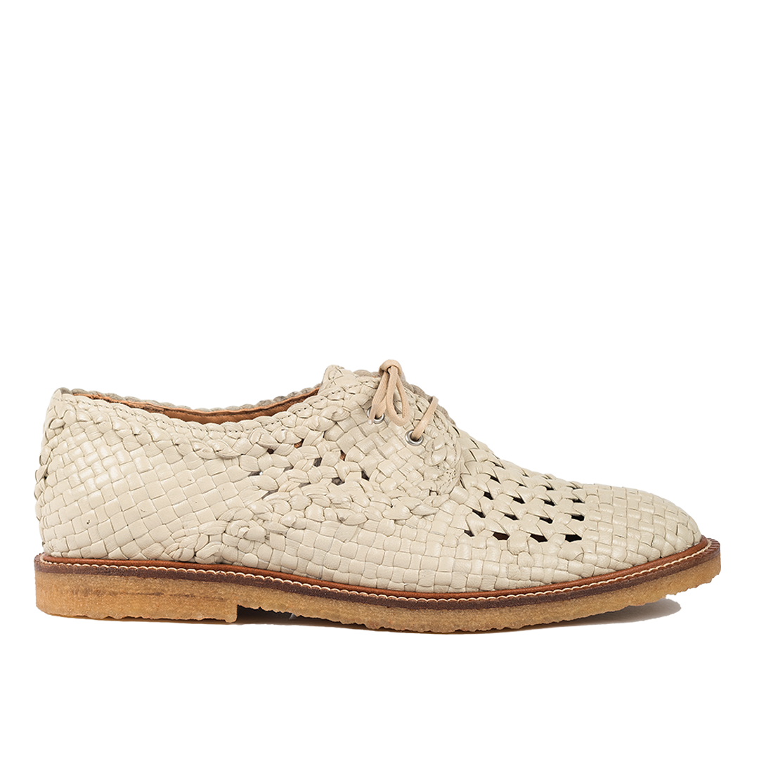 Handgeflochtene Schnürschuhe