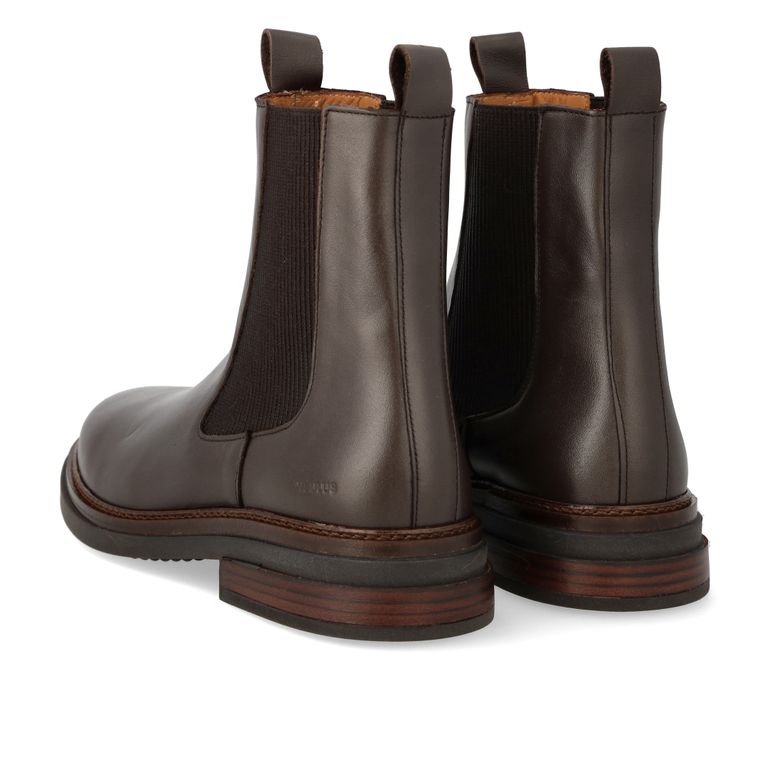 Stiefel mit Gummizug