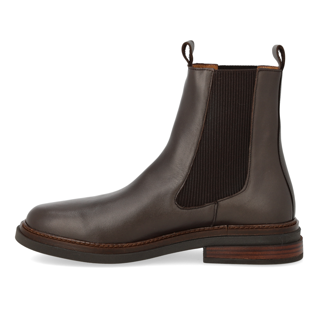 Stiefel mit Gummizug