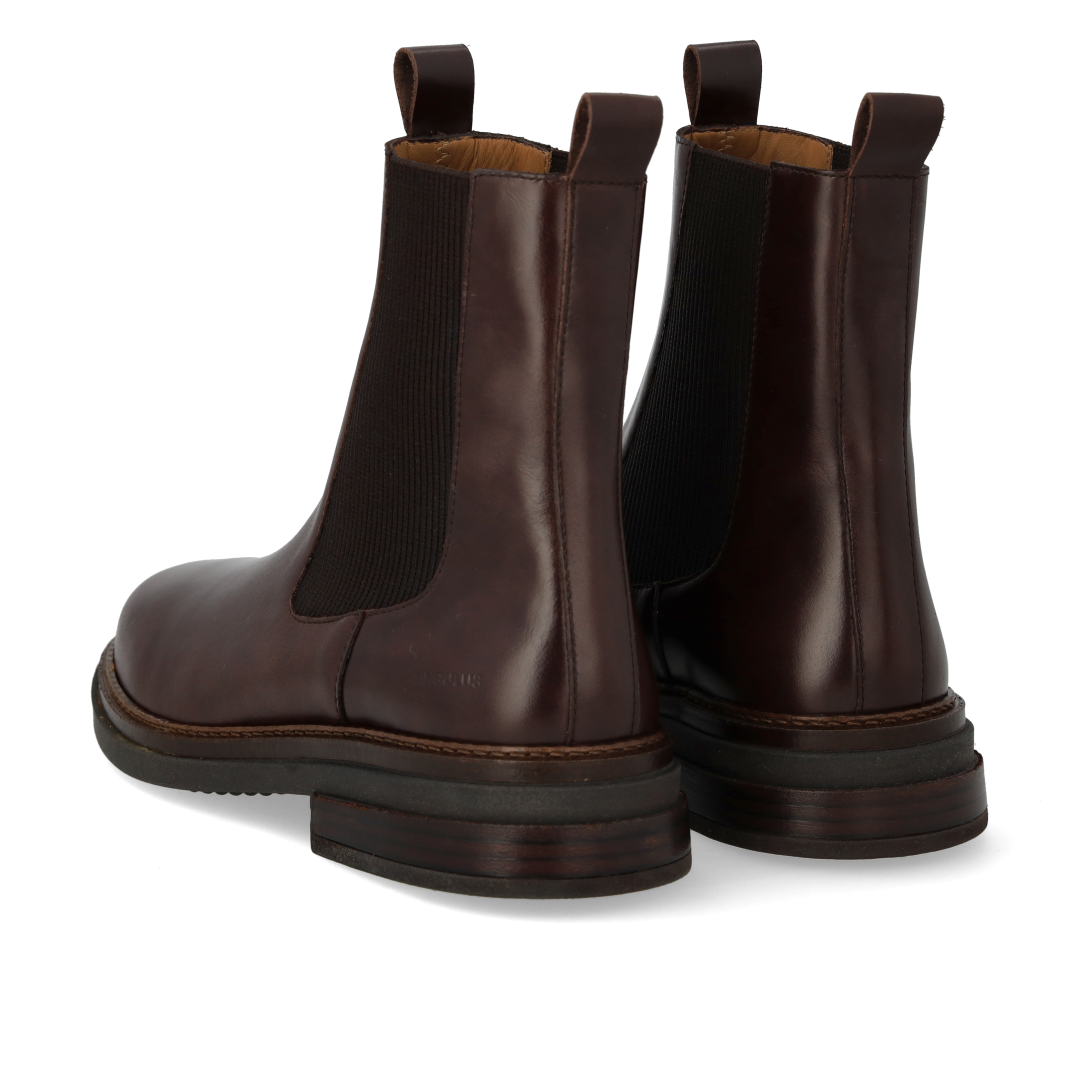 Stiefel mit Gummizug