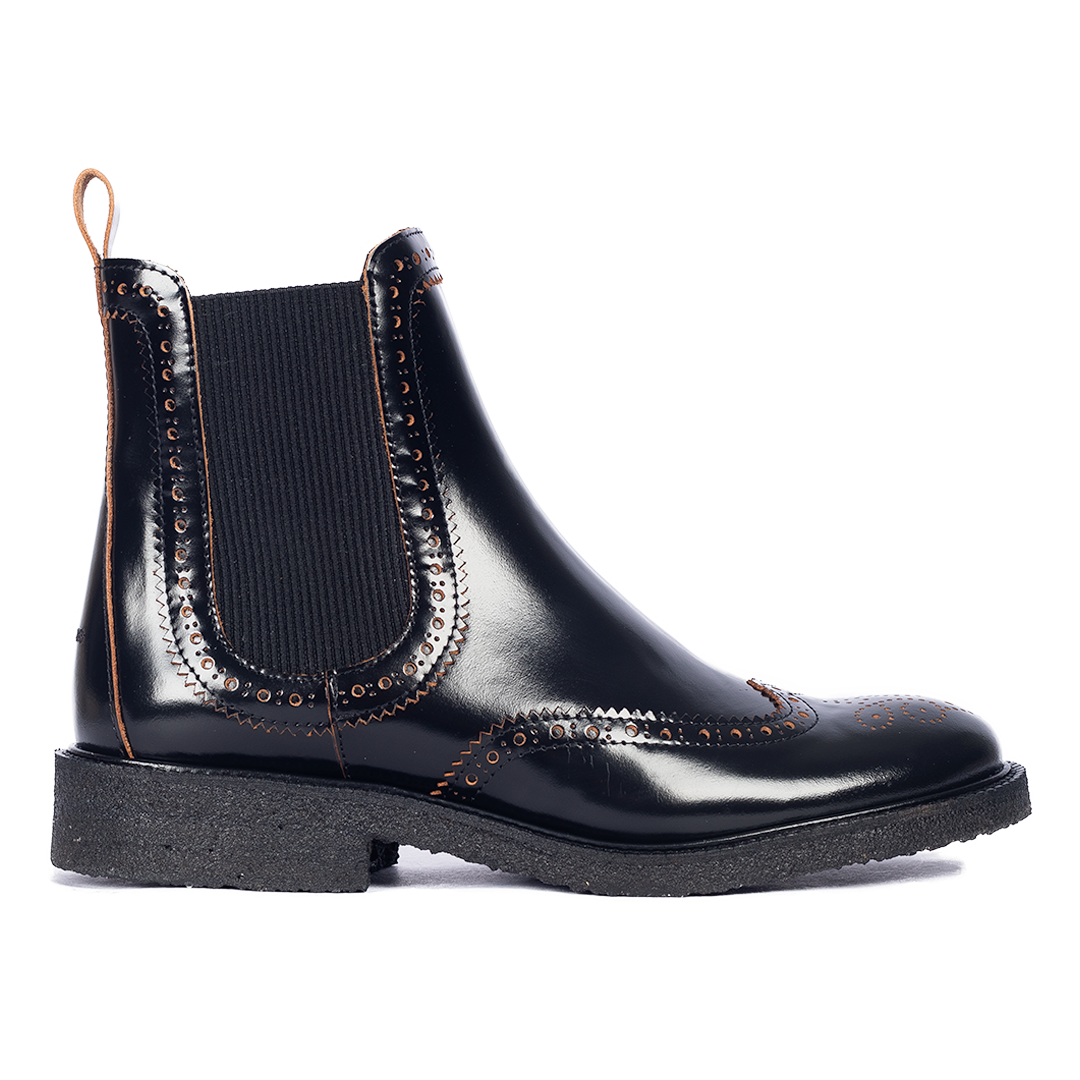 Stiefel mit dekorativem Brogue-Lochmuster