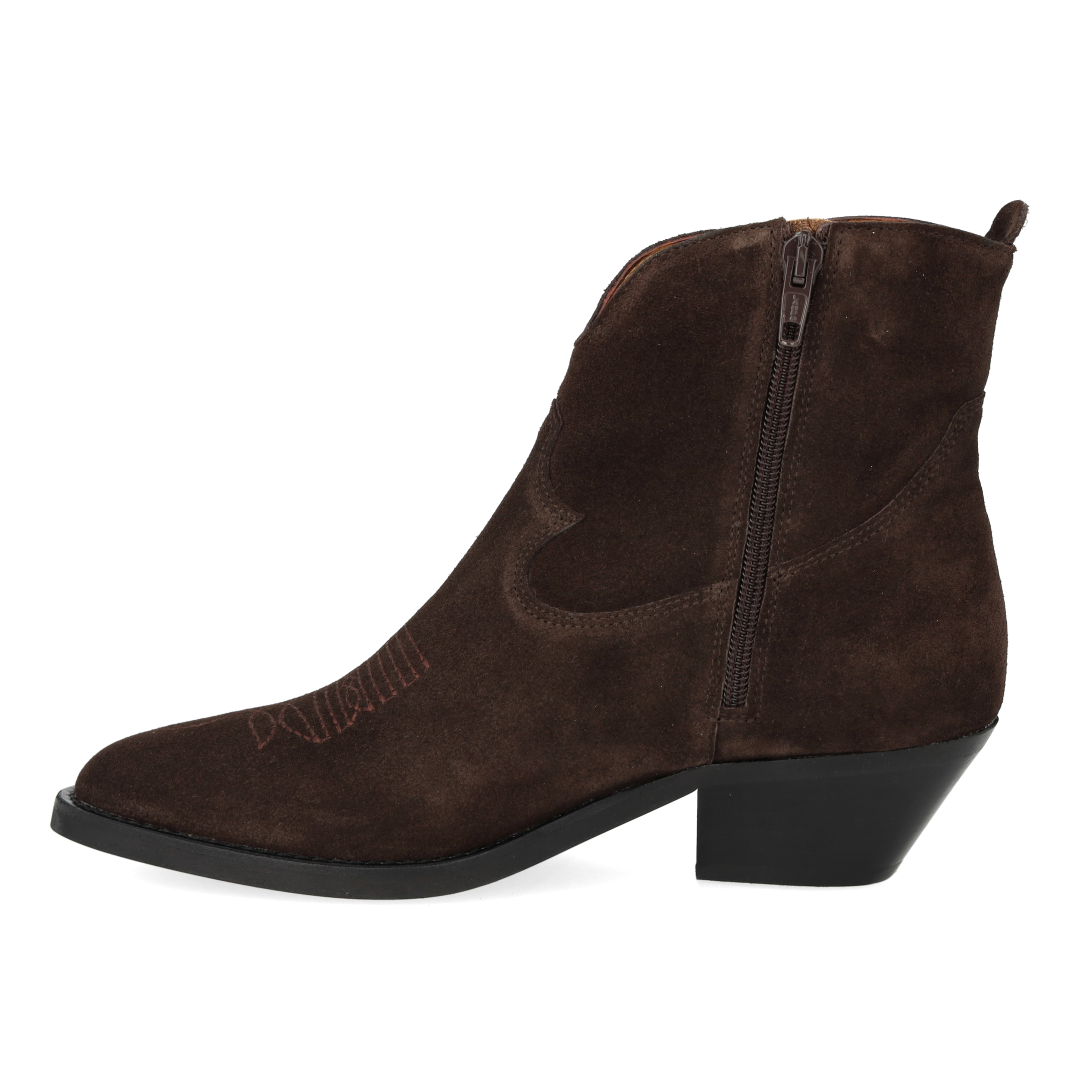 Cowboystiefel mit Ziernähten