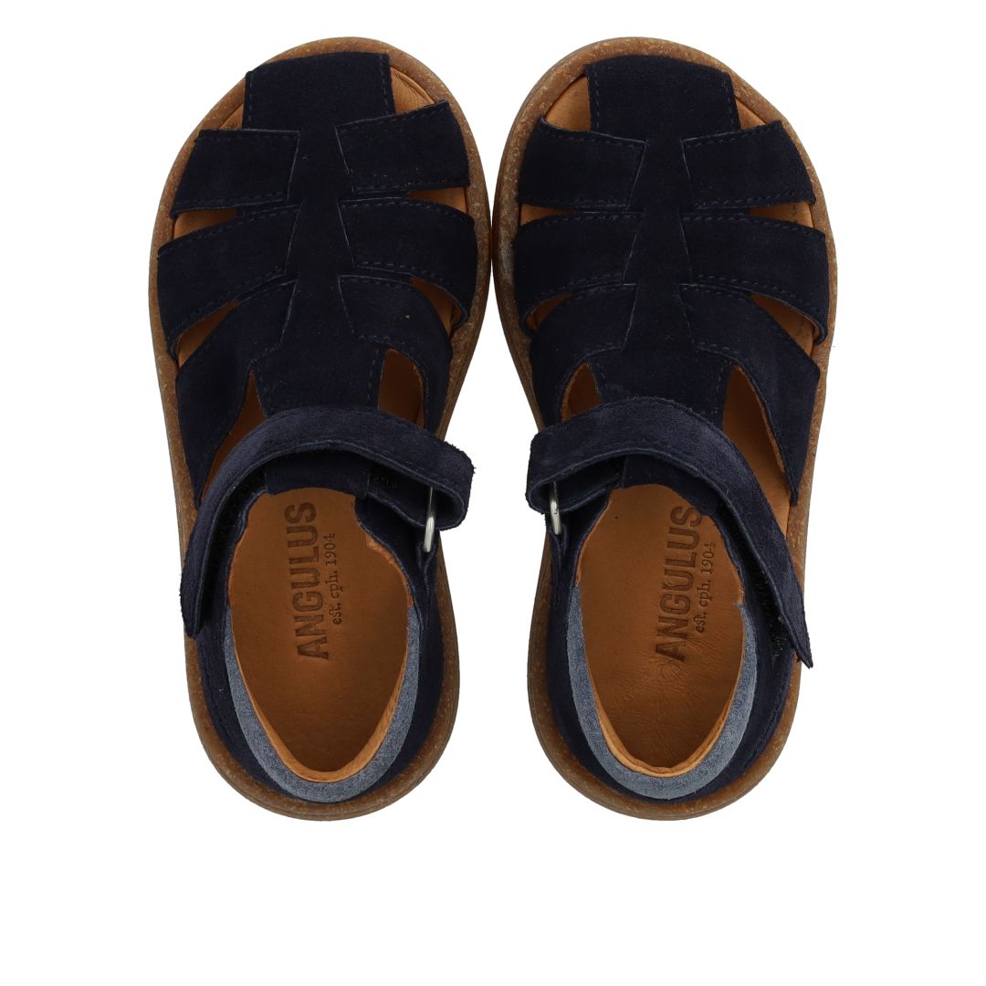 Sandal mit verstellbarem Klettverschluss