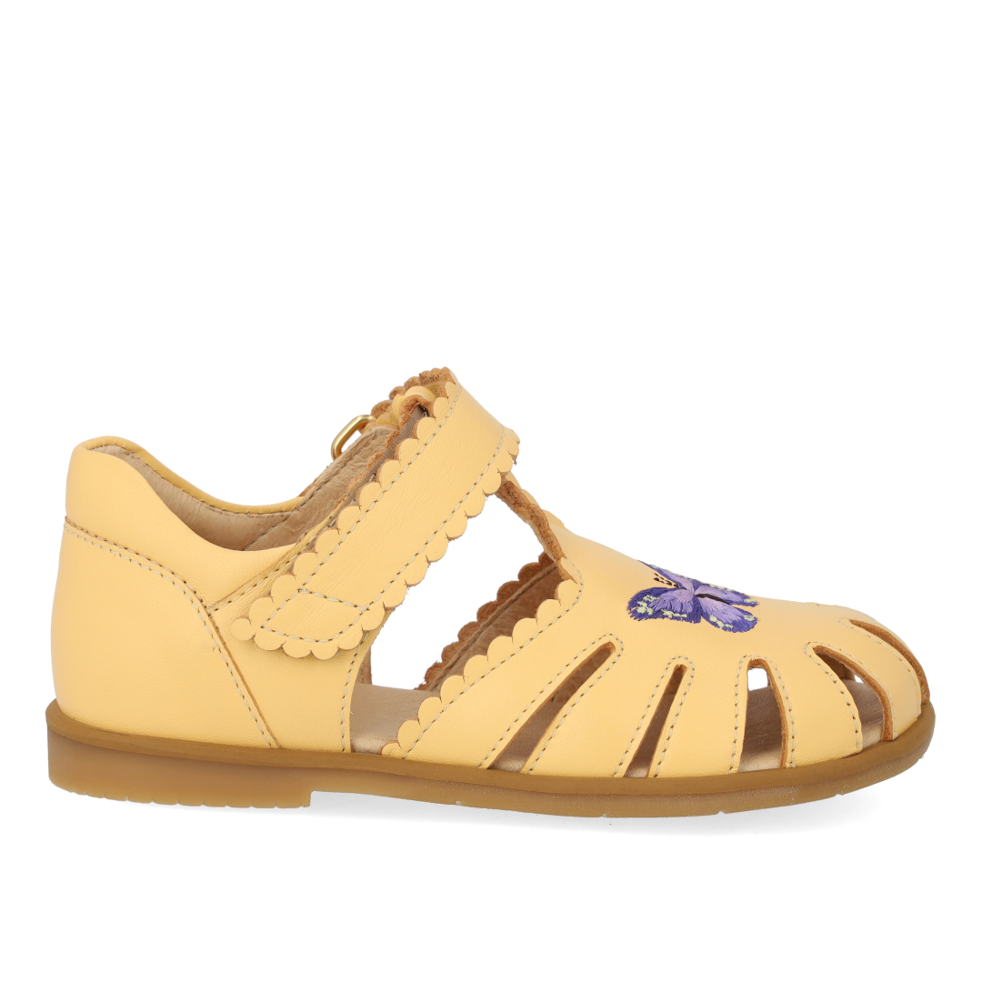 Sandale mit geschlossener Zehenpartie und Schmetterling