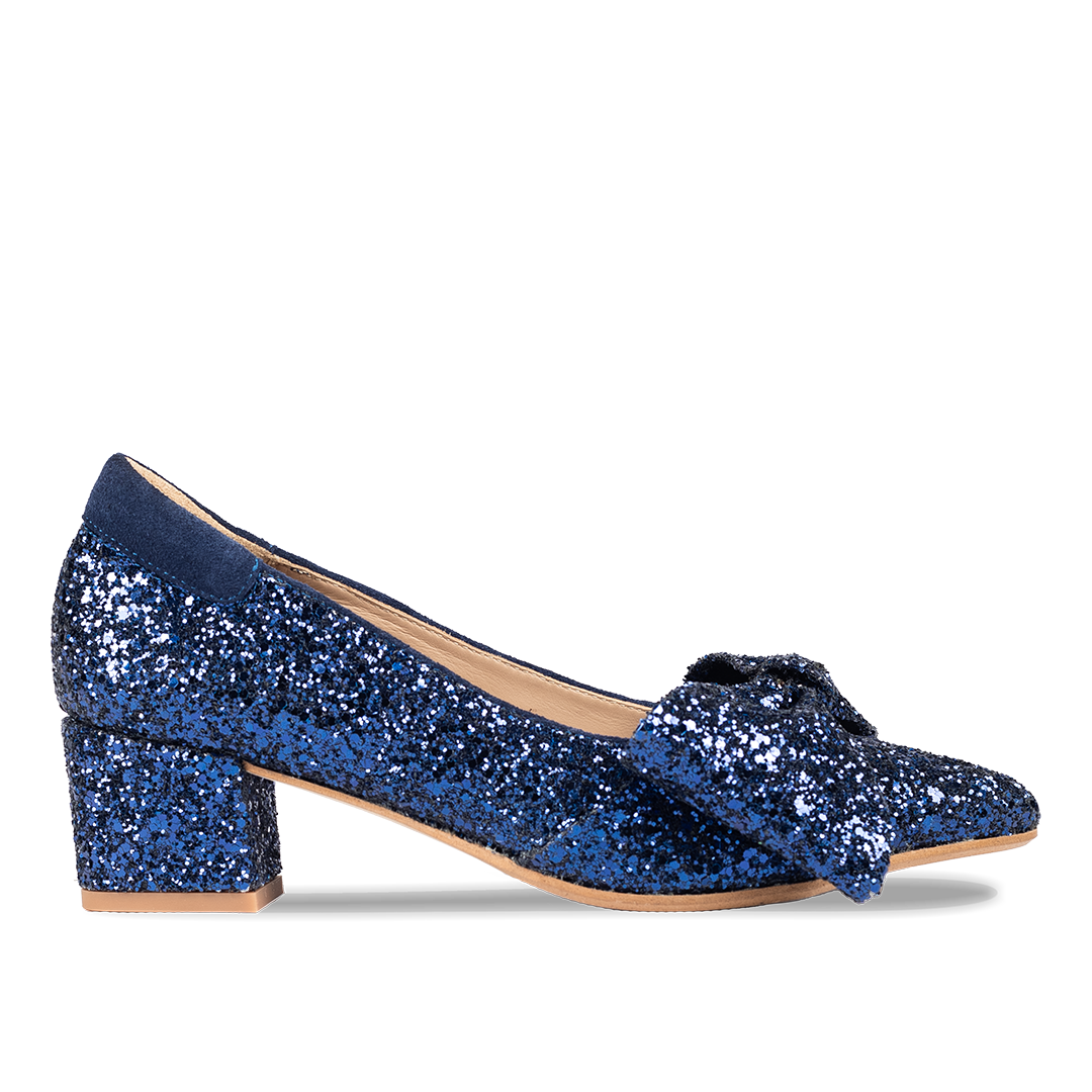 Pumps mit Schleife in funkelndem Glitzer