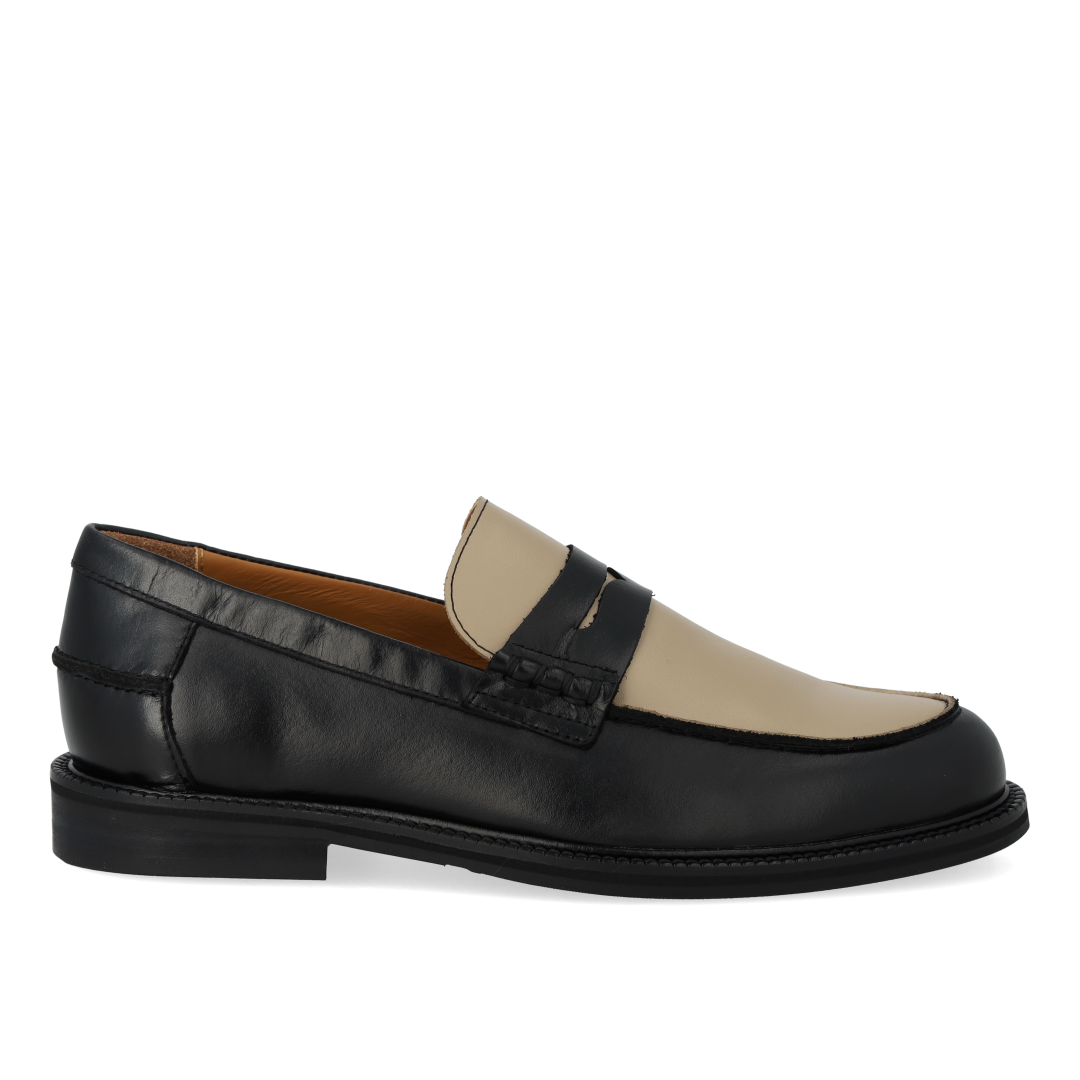 Klassischer Penny-Loafer mit Colourblocking