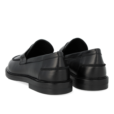 Klassischer Penny Loafer mit geräumiger Passform