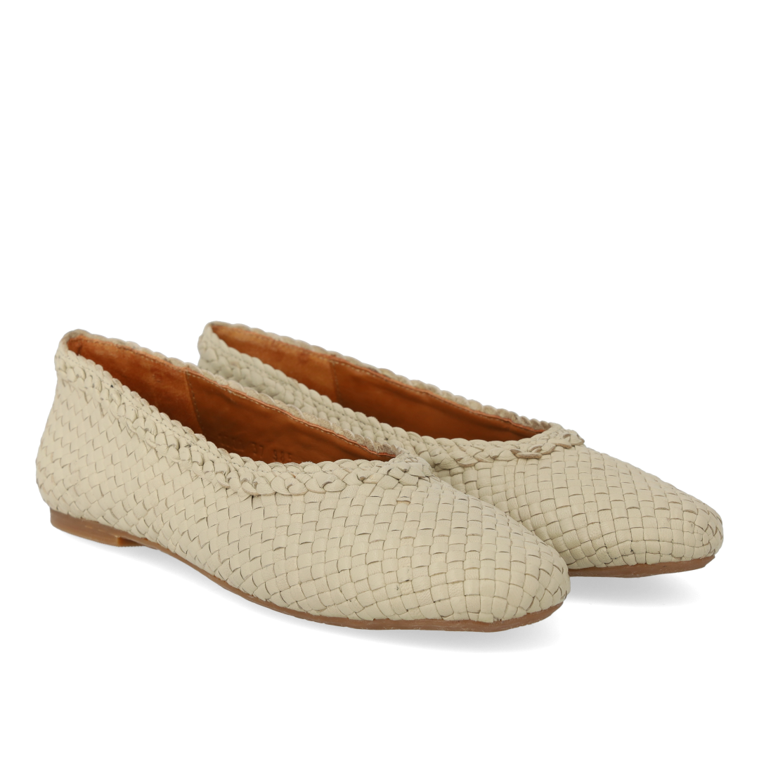 Handgeflochtene Ballerina
