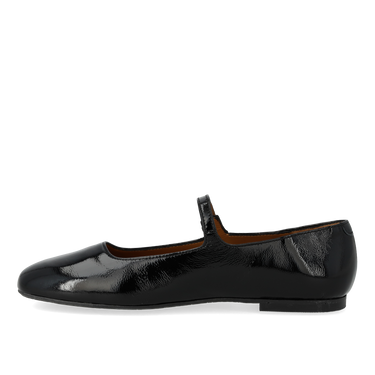 Ballerina mit moderater quadratischer Schuhspitze