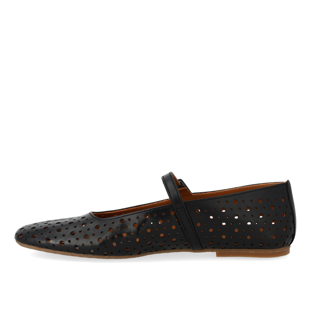 Weiche Ballerina mit dekorativem Lochmuster