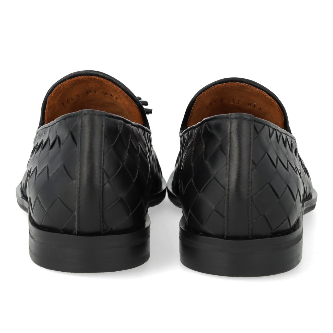 Geflochtener Loafer mit Quasten-Details
