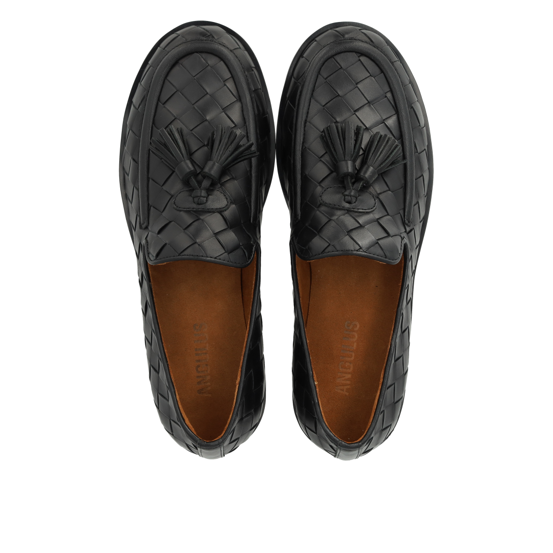 Geflochtener Loafer mit Quasten-Details