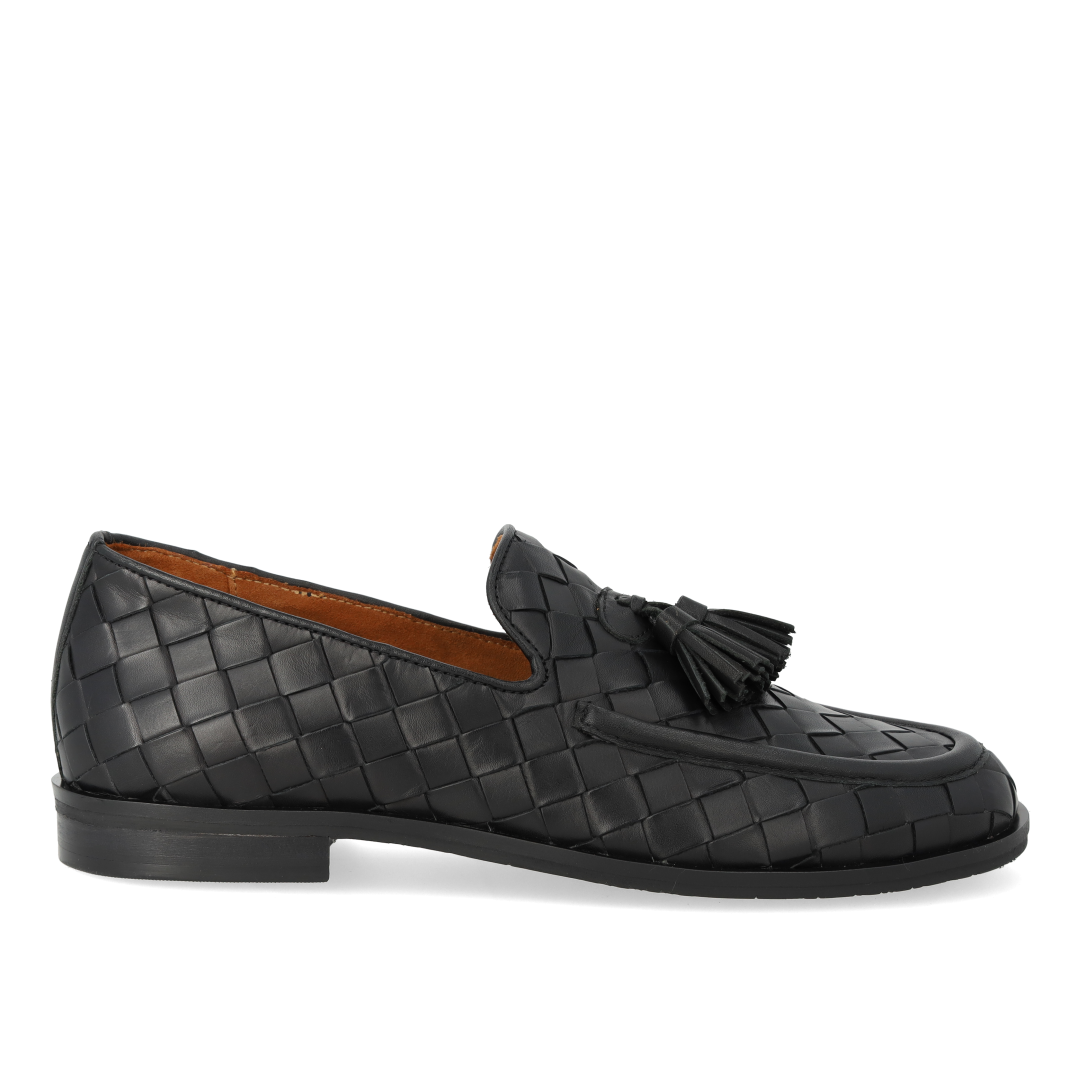 Geflochtener Loafer mit Quasten-Details