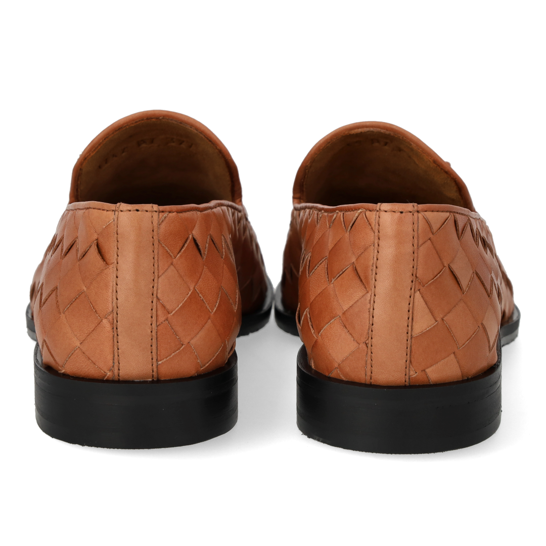 Geflochtener Loafer mit Quasten