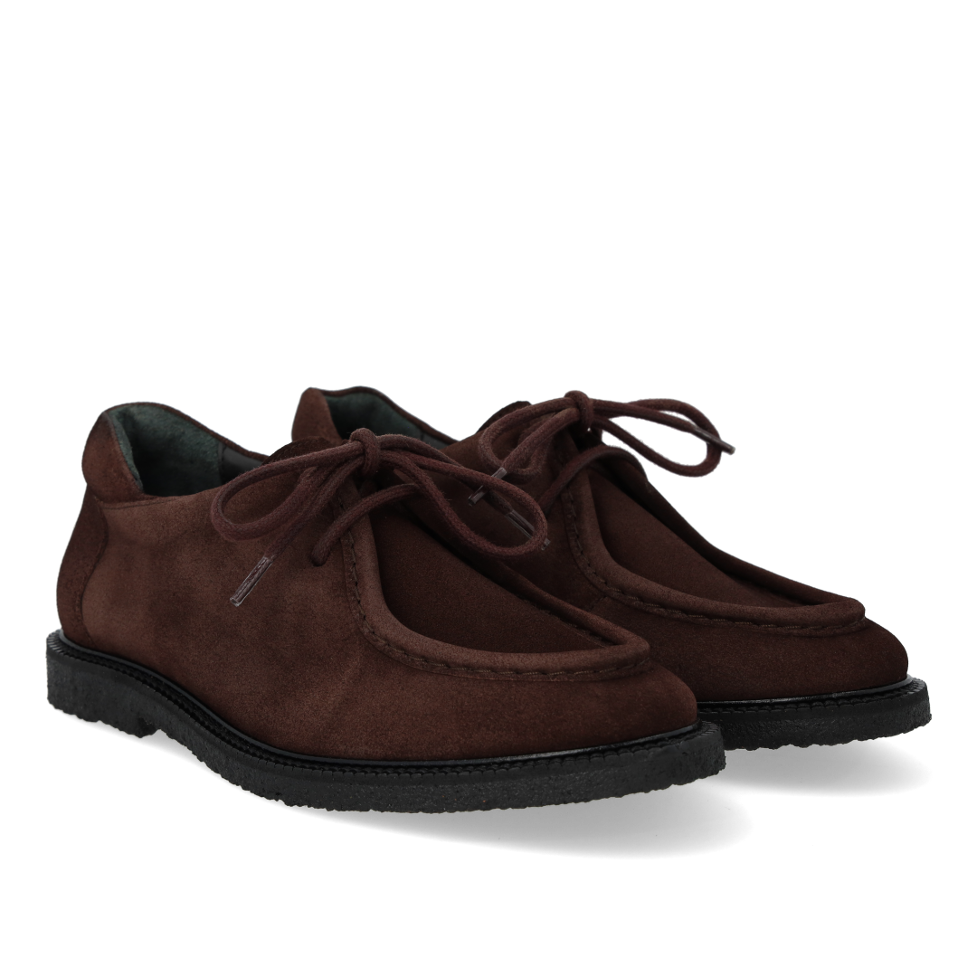 Schnürschuhe