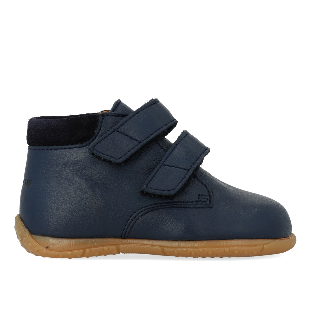 Der erste Schuh