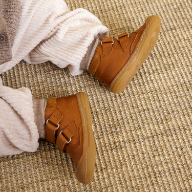 Ultra-weicher Klettschuh aus Leder