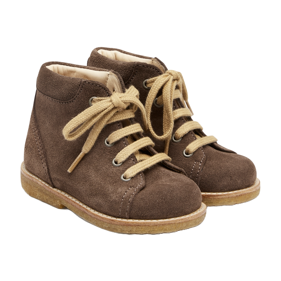 Klassischer Schnürschuh