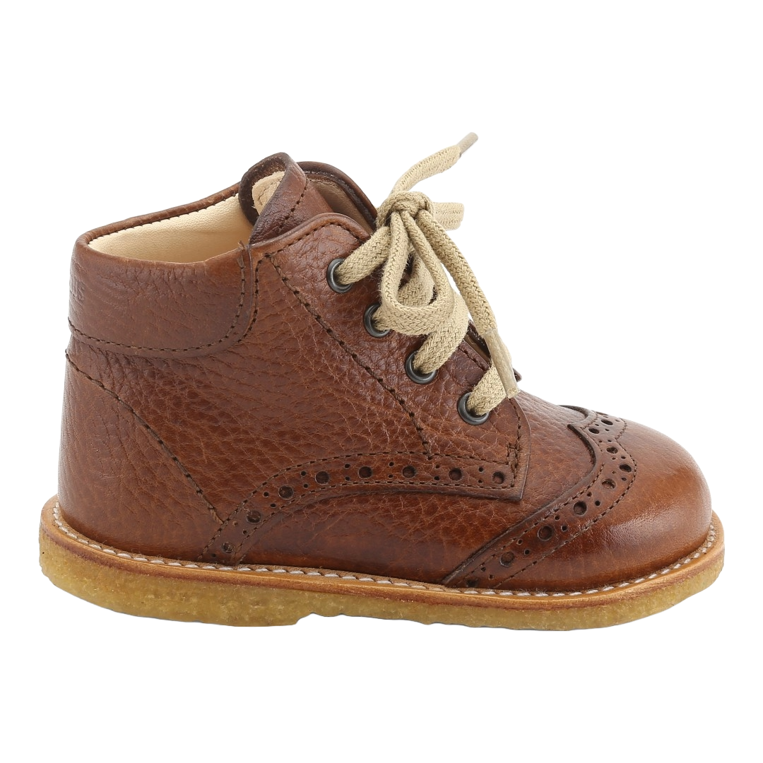 Klassische Schnürschuhe mit Brogue-Details