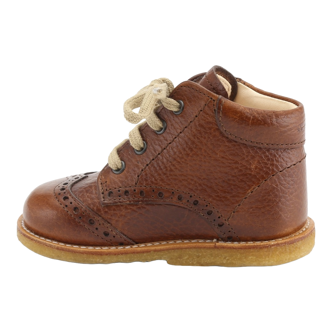 Klassische Schnürschuhe mit Brogue-Details