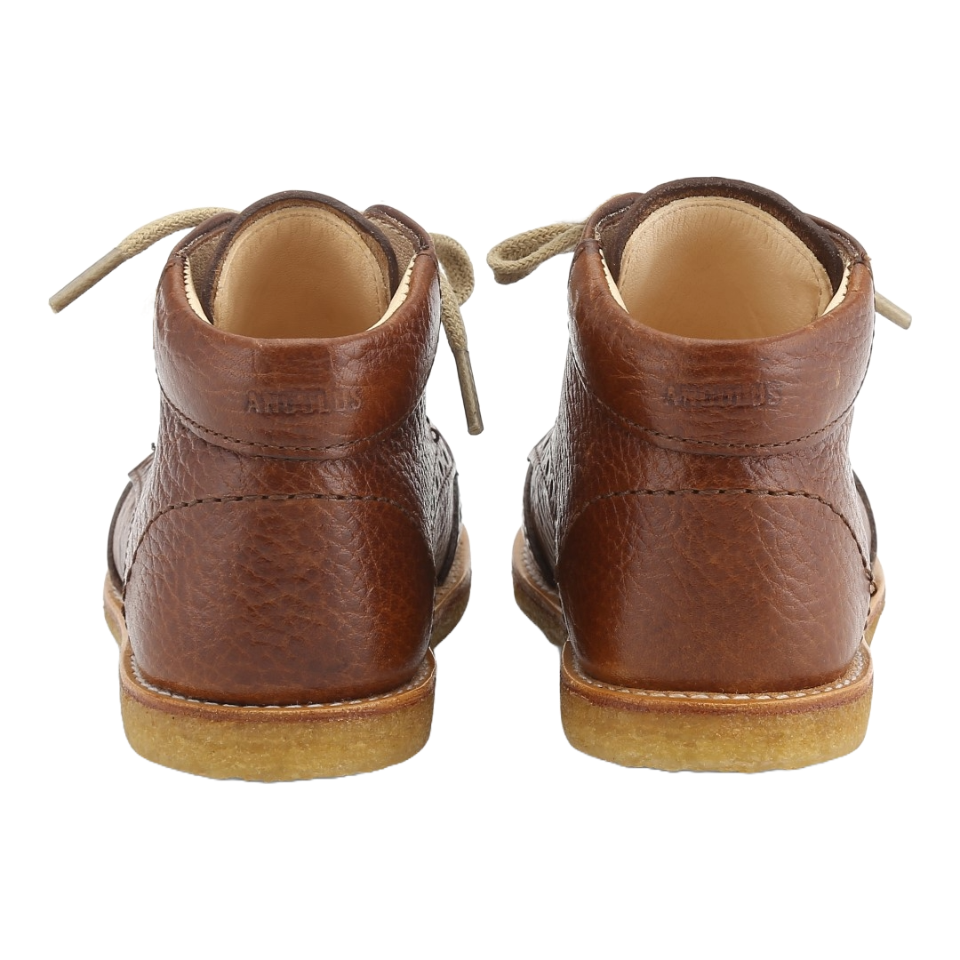 Klassische Schnürschuhe mit Brogue-Details
