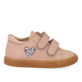 Einsteiger-Sneaker mit funkelndem Glitzerherz