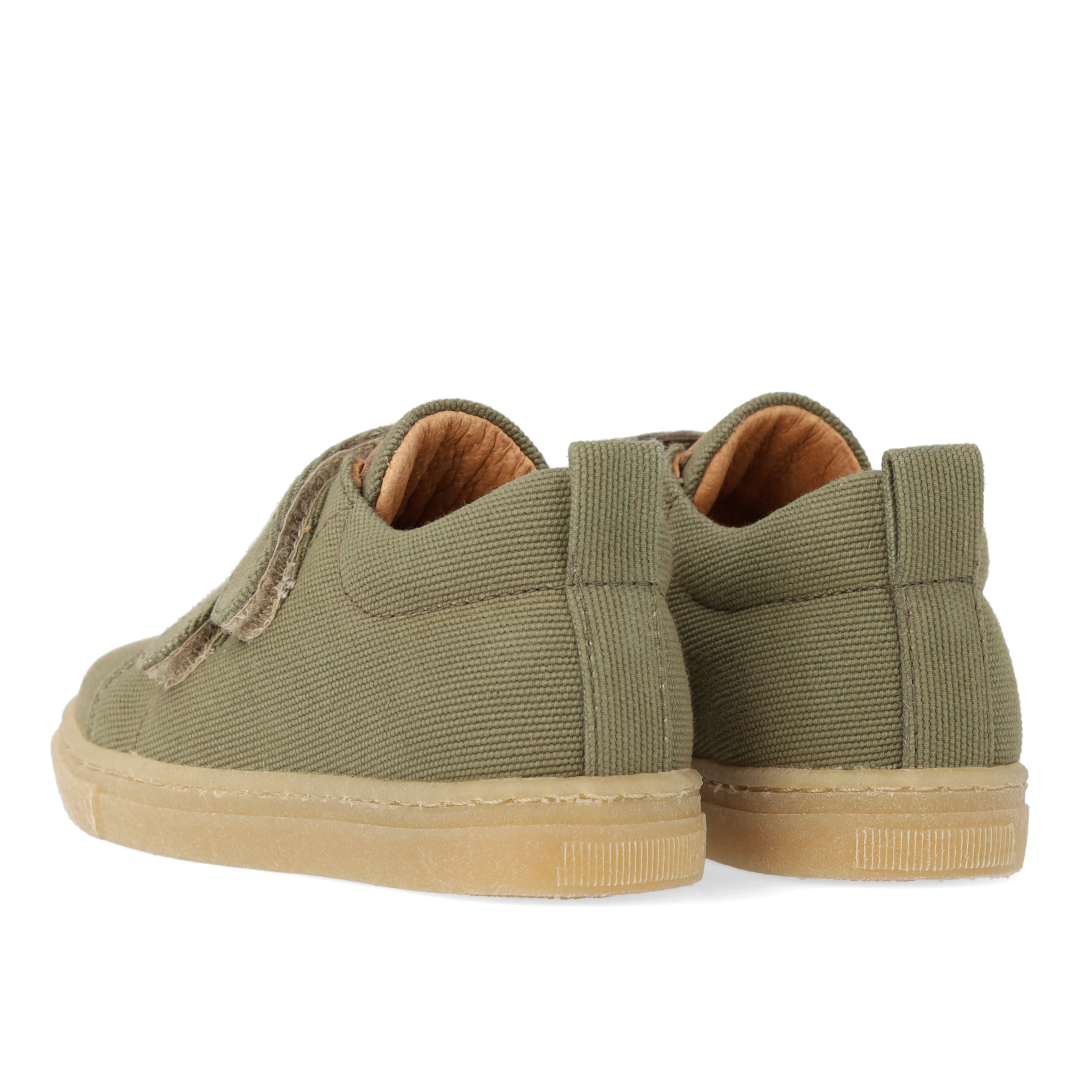 Klassischer Sneaker aus recyceltem Baumwollcanvas