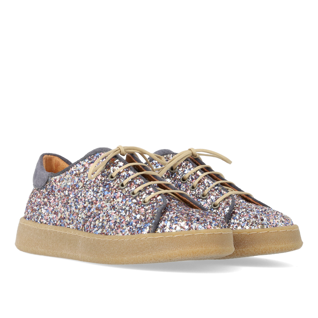 Sneaker mit funkelndem Glitzer