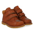 Anfängerschuhe mit ausgestanztem Kontrastherz
