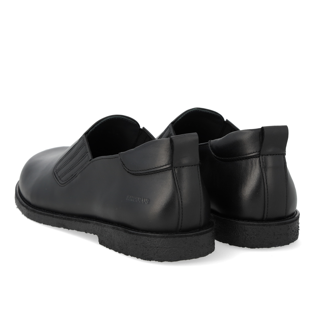 Schuhe mit Gummizug