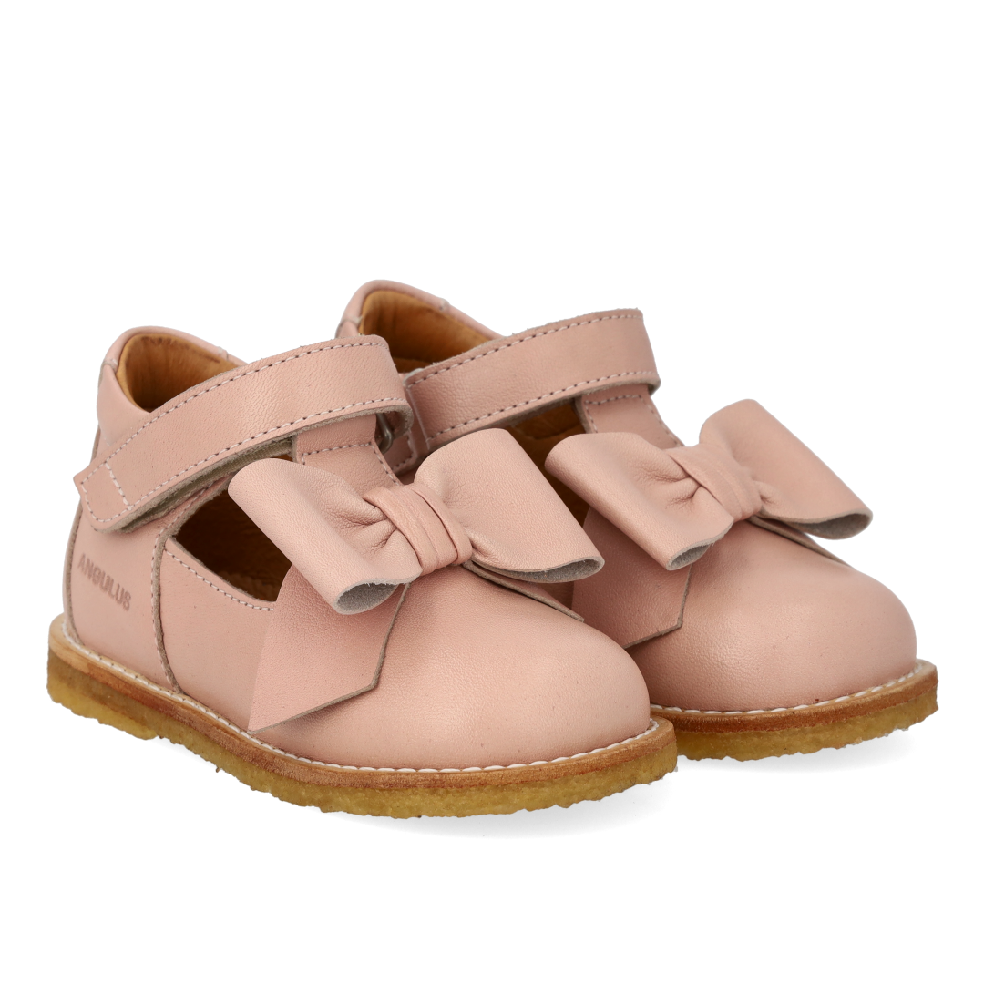 Tüllschuhe mit Schleife