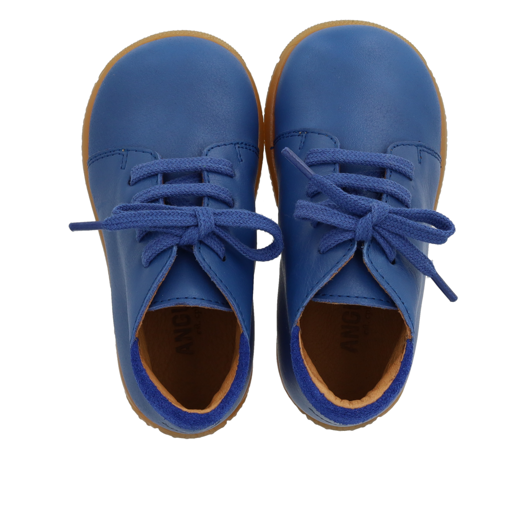 Mid-cut Schnürschuhe